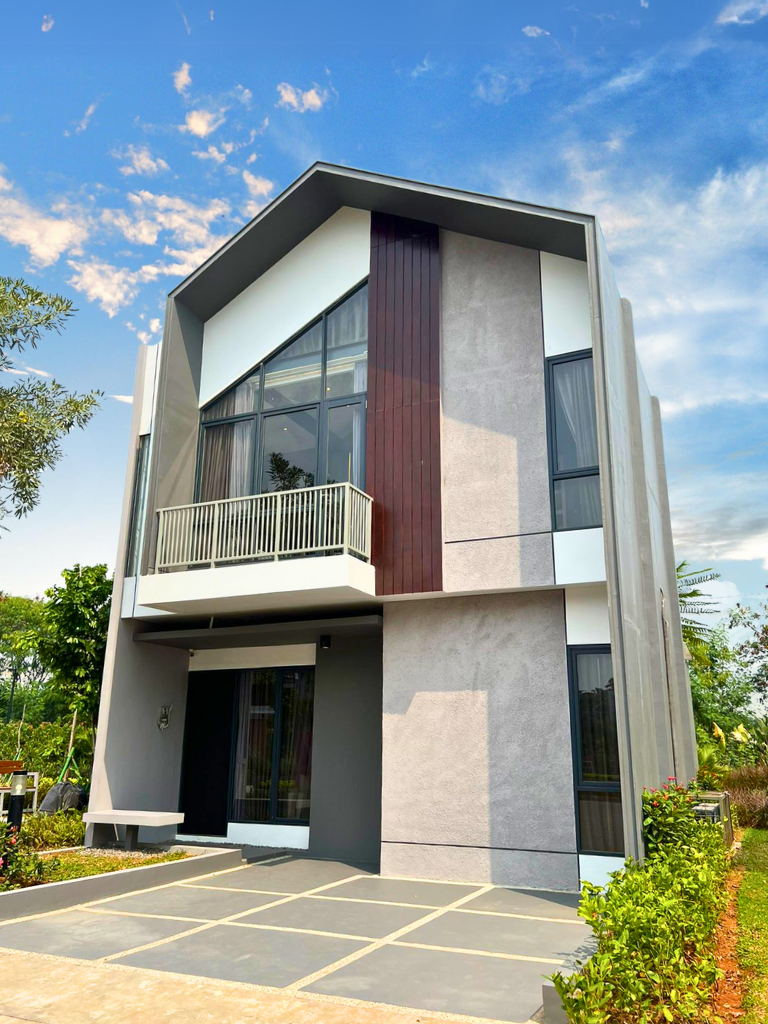 Elora (1).cce0dda06129533a7656