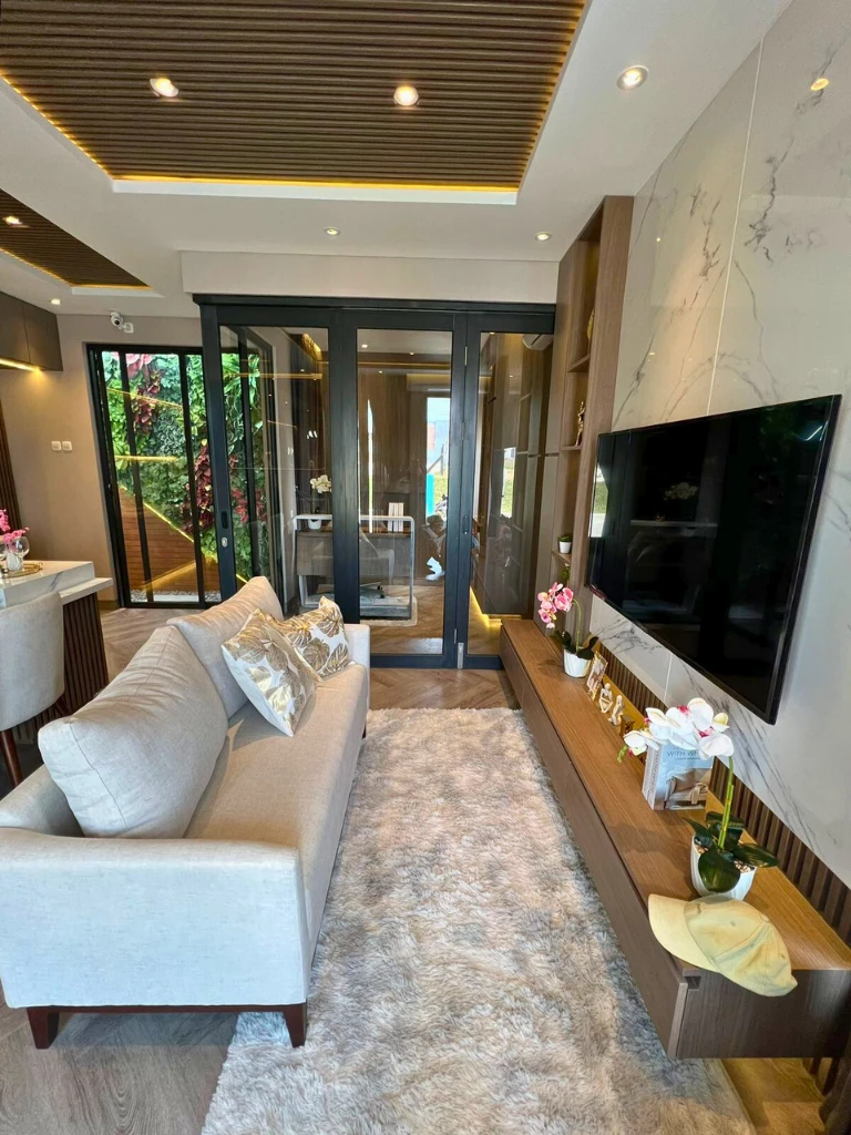 Nismara (3).68f0efd27d1e8f30d3a0